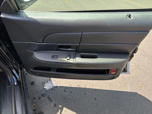 Used 2011 Ford Crown Victoria Police Interceptor image 15