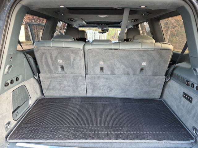 Used 2022 Jeep Grand Wagoneer Series III w/ Rear Seat Video Group 1 AWD/4WD image 36
