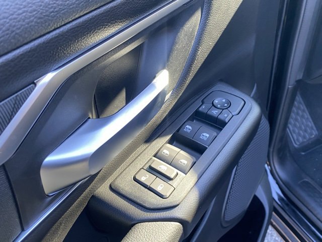 New 2026 RAM 1500 4x4 Crew Cab image 13