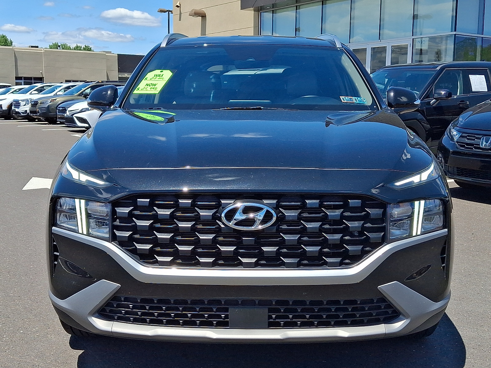 Certified 2023 Hyundai Santa Fe SEL w/ Winter Weather Package AWD/4WD image 2