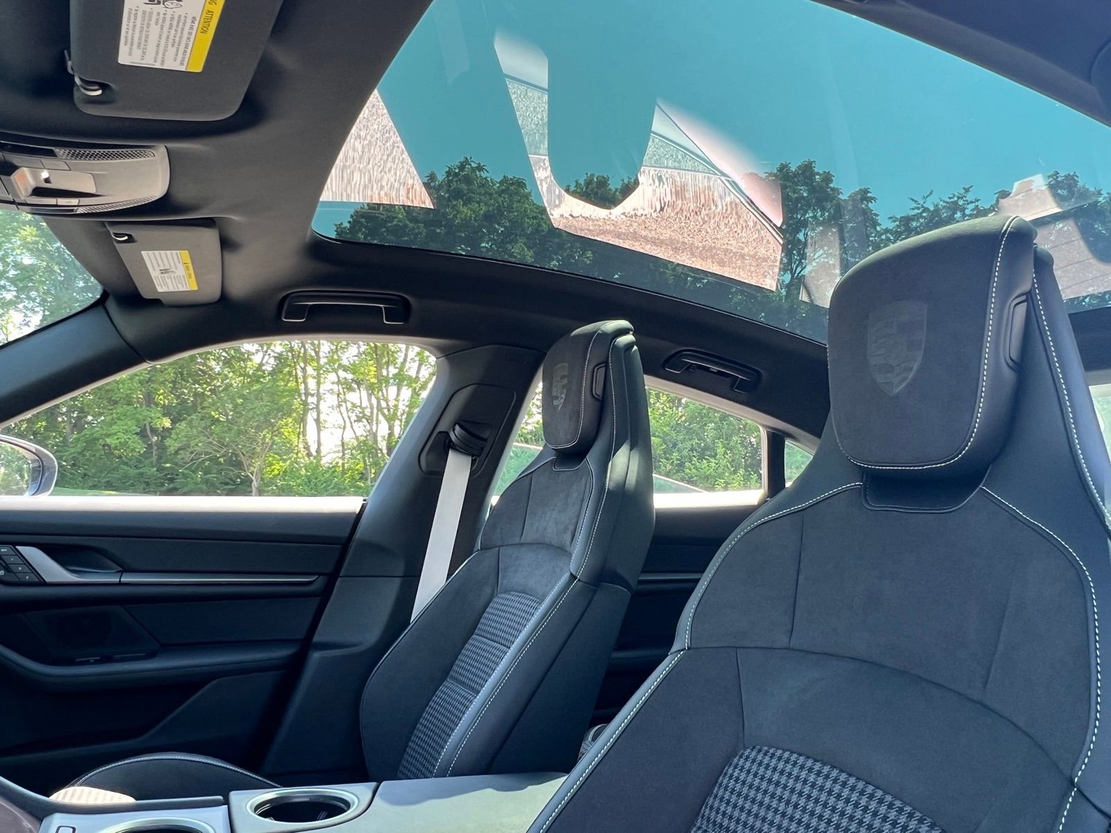 New 2025 Porsche Taycan image 21