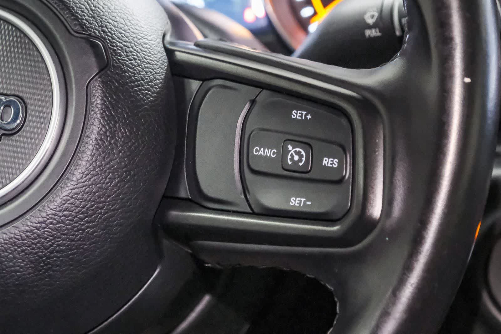 Used 2021 Jeep Gladiator Sport AWD/4WD image 17