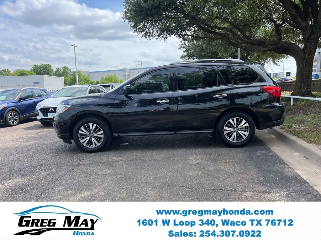 Used 2019 Nissan Pathfinder SL AWD/4WD image 4