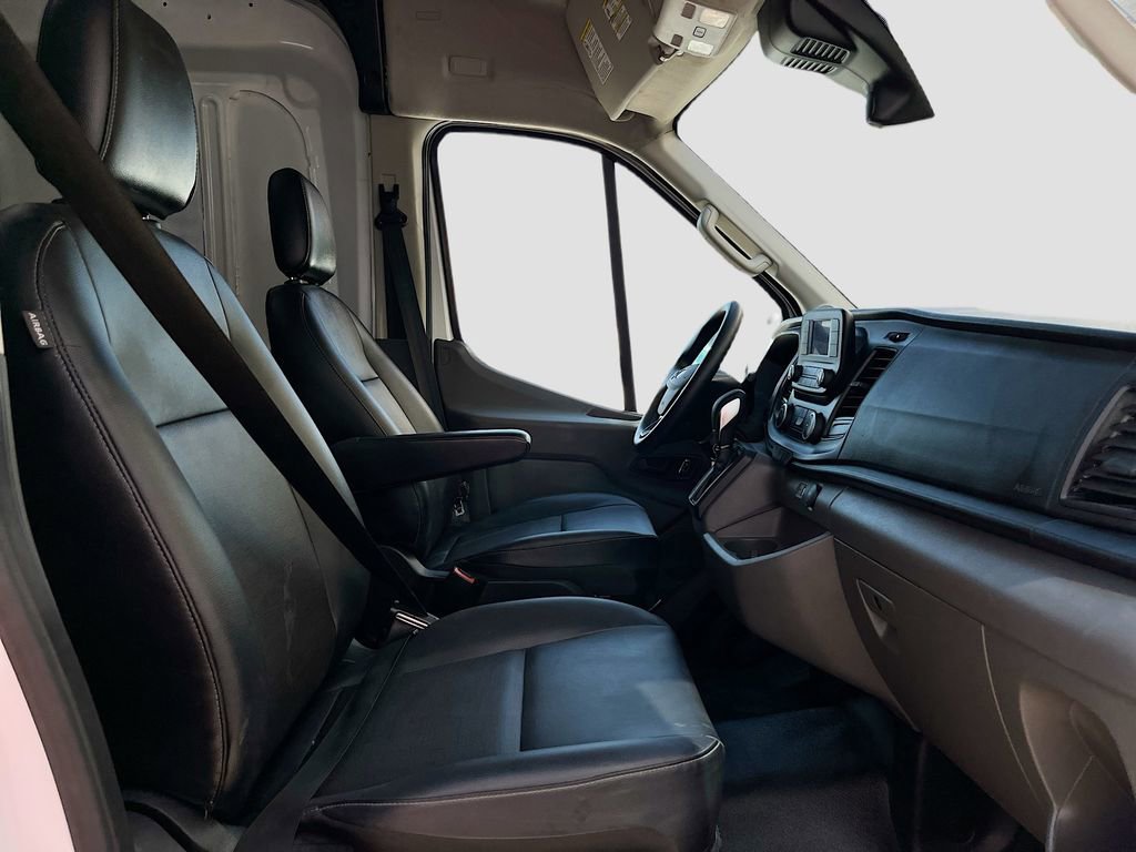 Used 2025 Ford Transit 250 148 Medium Roof w/ Load Area Protection Package image 27