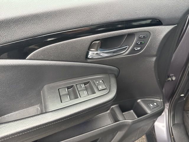 Used 2018 Honda Pilot Elite image 23