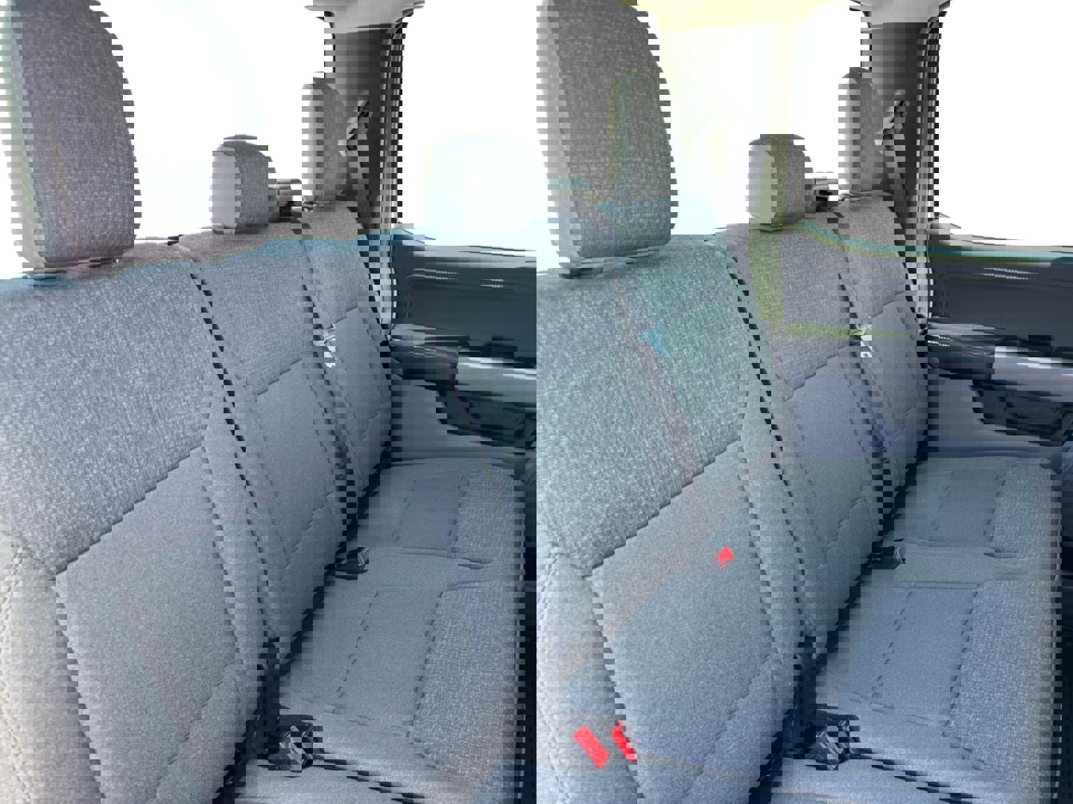 Used 2024 Ford F150 XLT w/ FX4 Off-Road Package image 18