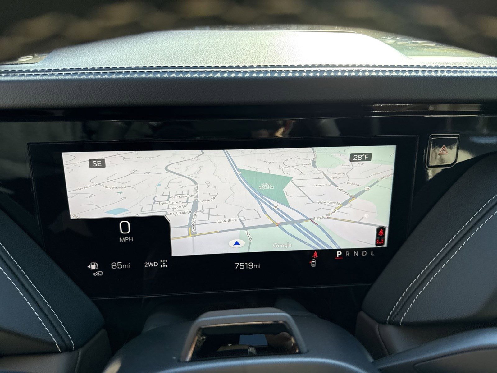 Used 2025 GMC Yukon Denali Ultimate image 16