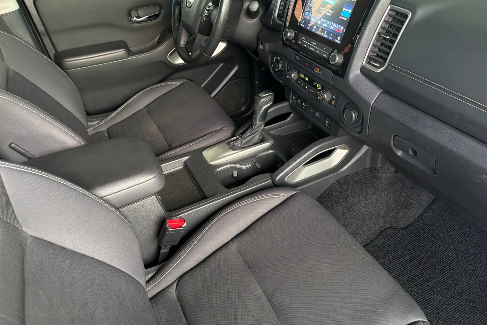 Used 2023 Nissan Frontier SV w/ SV Convenience Package AWD/4WD image 17