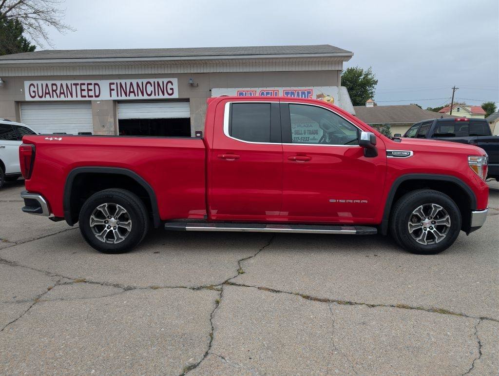 Used 2019 GMC Sierra 1500 SLE w/ SLE Value Package AWD/4WD image 9
