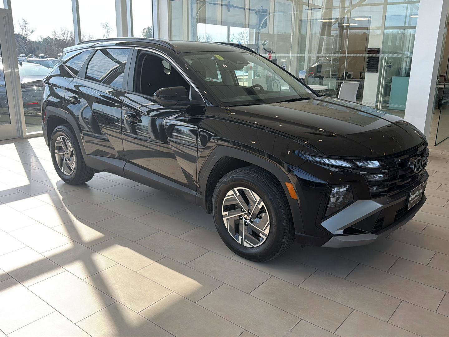 Used 2025 Hyundai Tucson Blue image 6