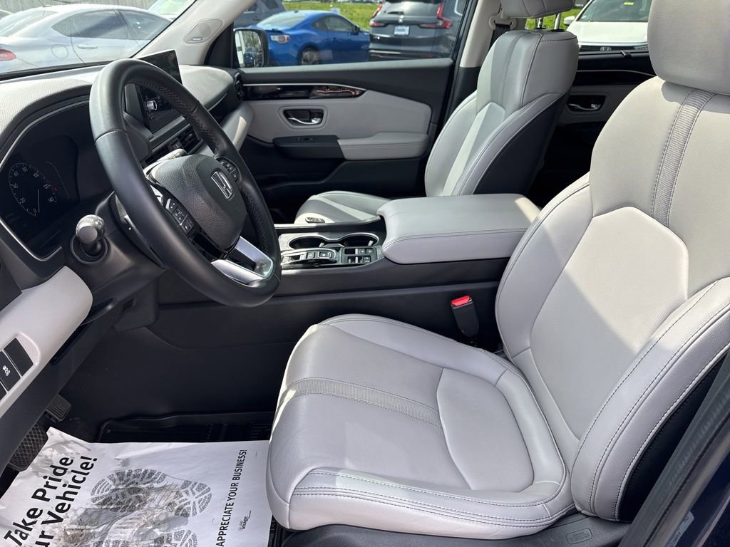Certified 2023 Honda Pilot Touring image 28