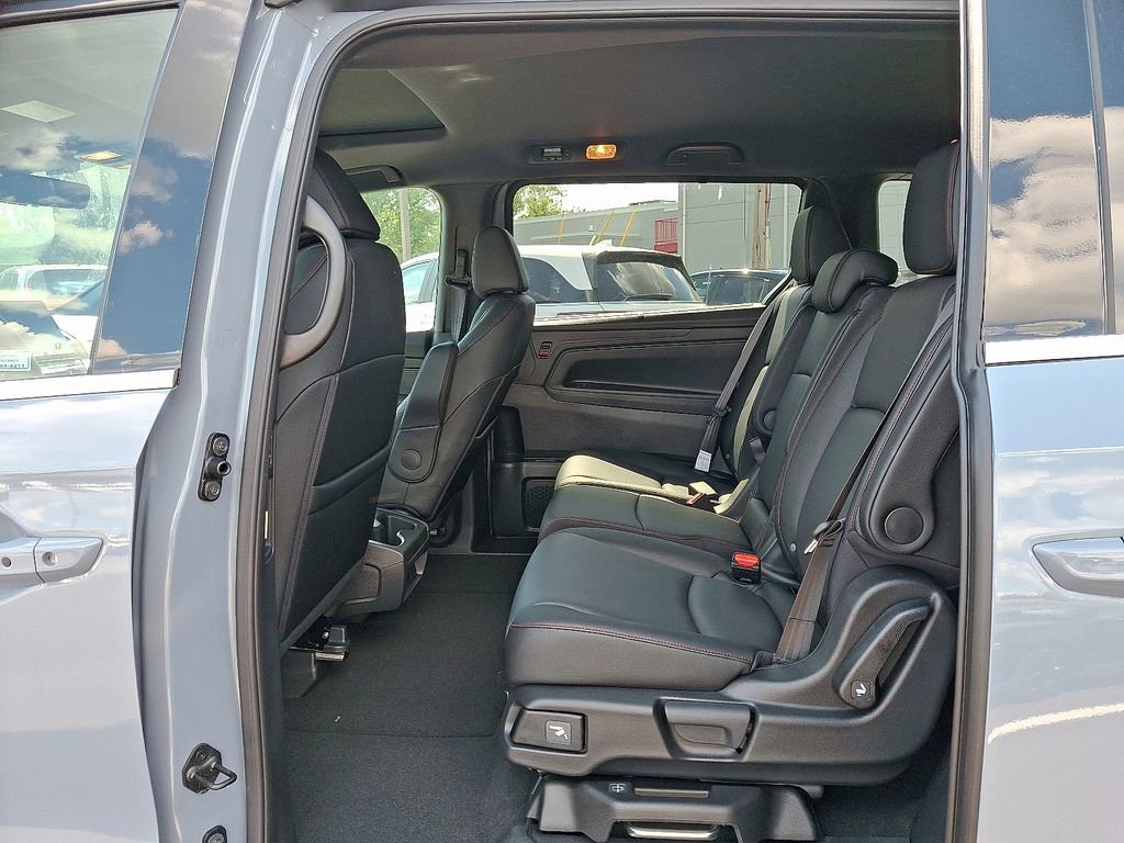 New 2026 Honda Odyssey Sport-L image 5