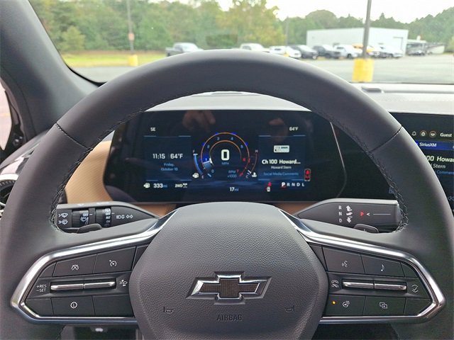 New 2026 Chevrolet Equinox ACTIV w/ Convenience Package III image 14