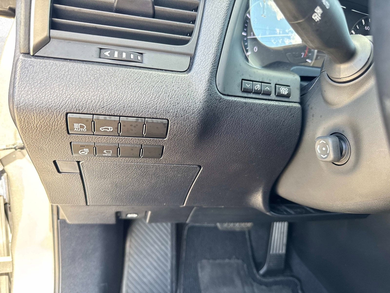 Certified 2020 Lexus RX 350L FWD w/ Premium Package image 33