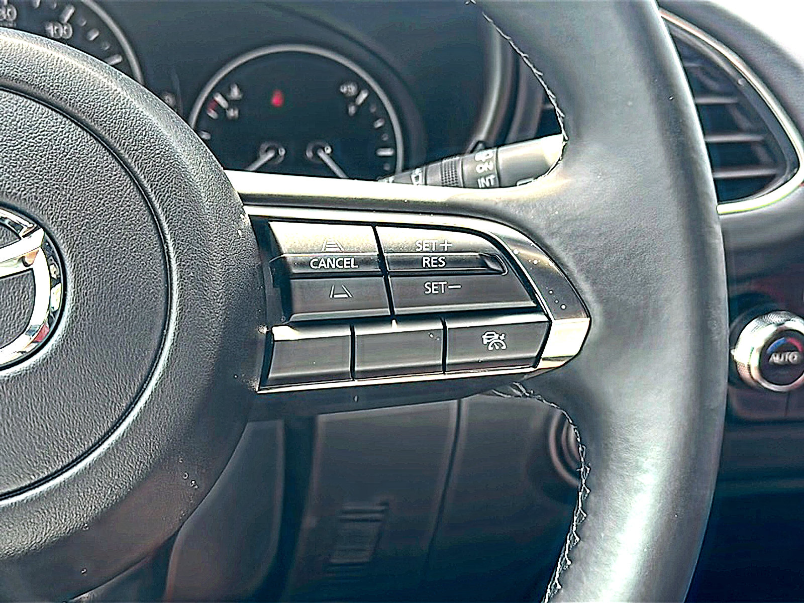 New 2025 MAZDA MAZDA3 Carbon AWD/4WD image 18