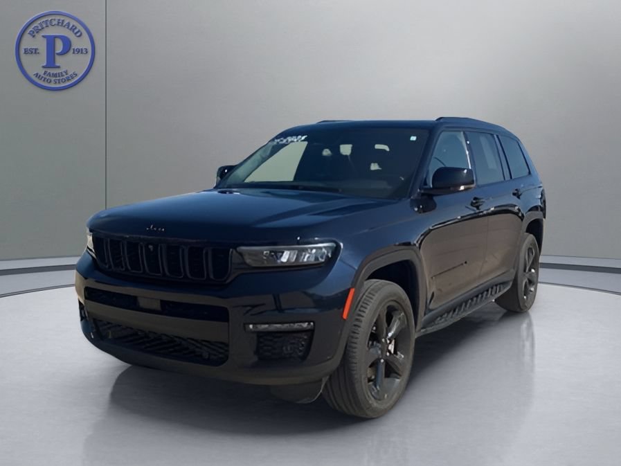 Used 2025 Jeep Grand Cherokee L Limited w/ Luxury Tech Group II AWD/4WD image 3