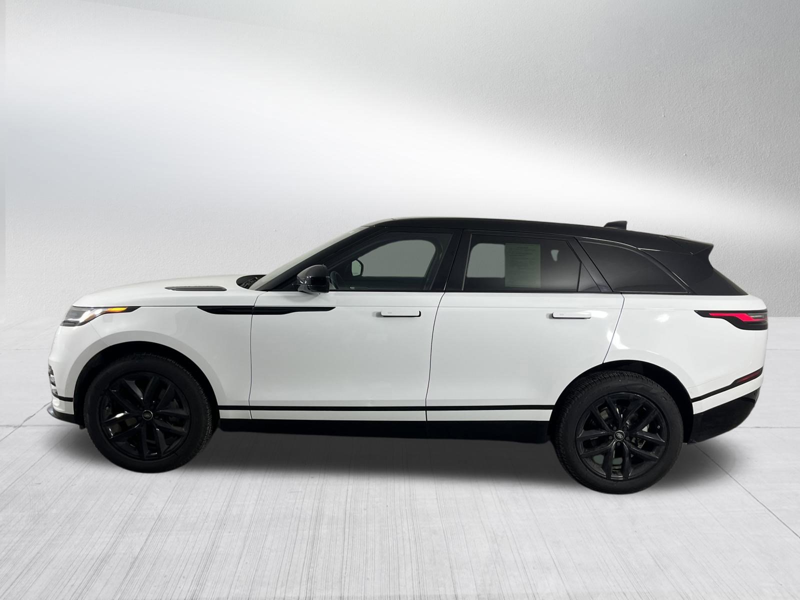 Used 2024 Land Rover Range Rover Velar Dynamic SE image 4