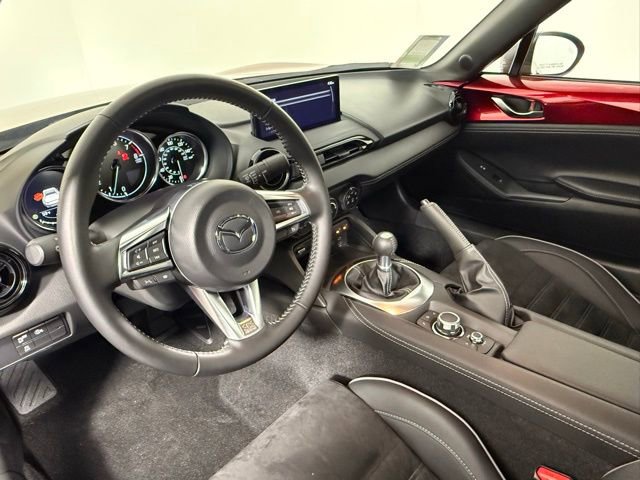 Used 2024 MAZDA MX-5 Miata RF Club image 28