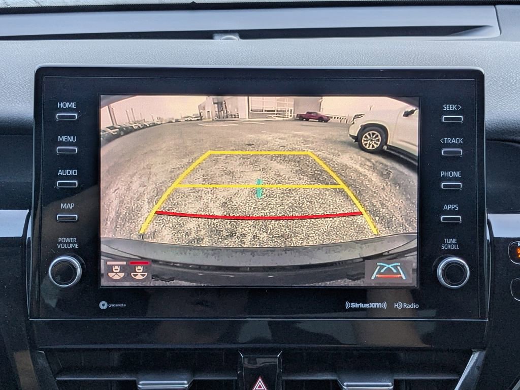 Used 2022 Toyota Camry SE image 30