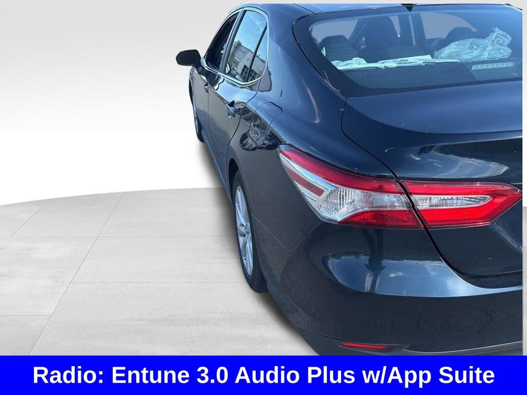 Used 2019 Toyota Camry LE FWD image 4