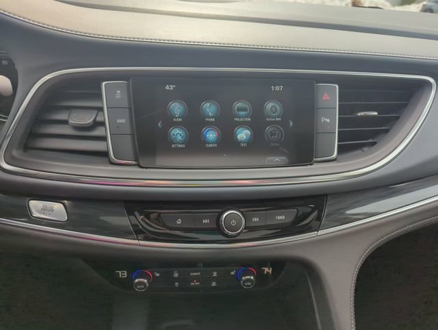 Used 2019 Buick Enclave Essence AWD/4WD image 19