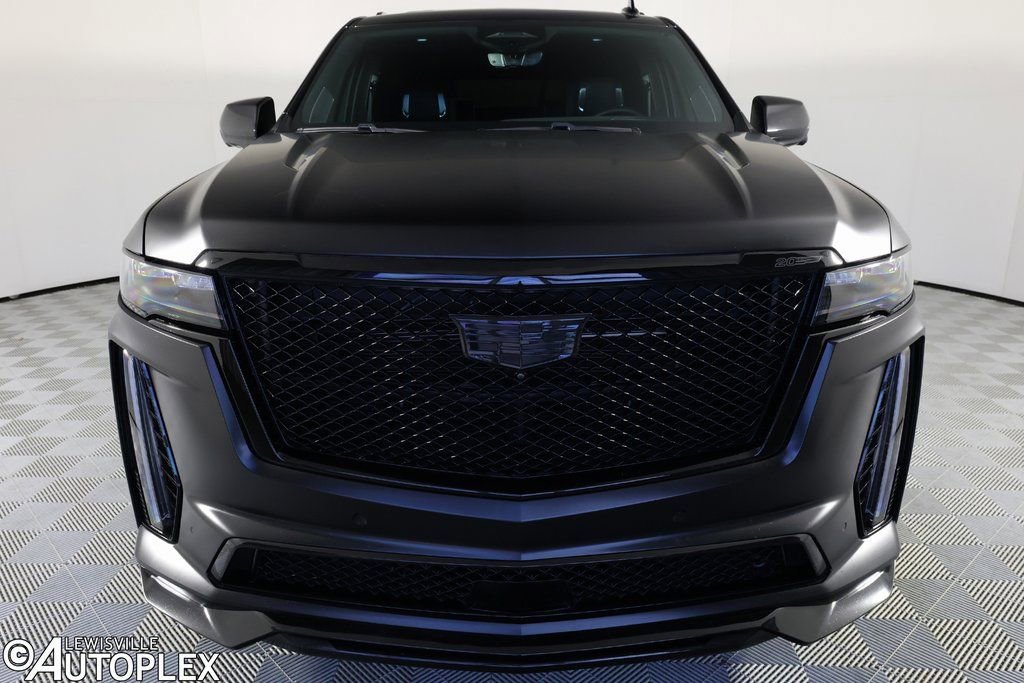 Used 2024 Cadillac Escalade V w/ LPO, ONYX Package image 2
