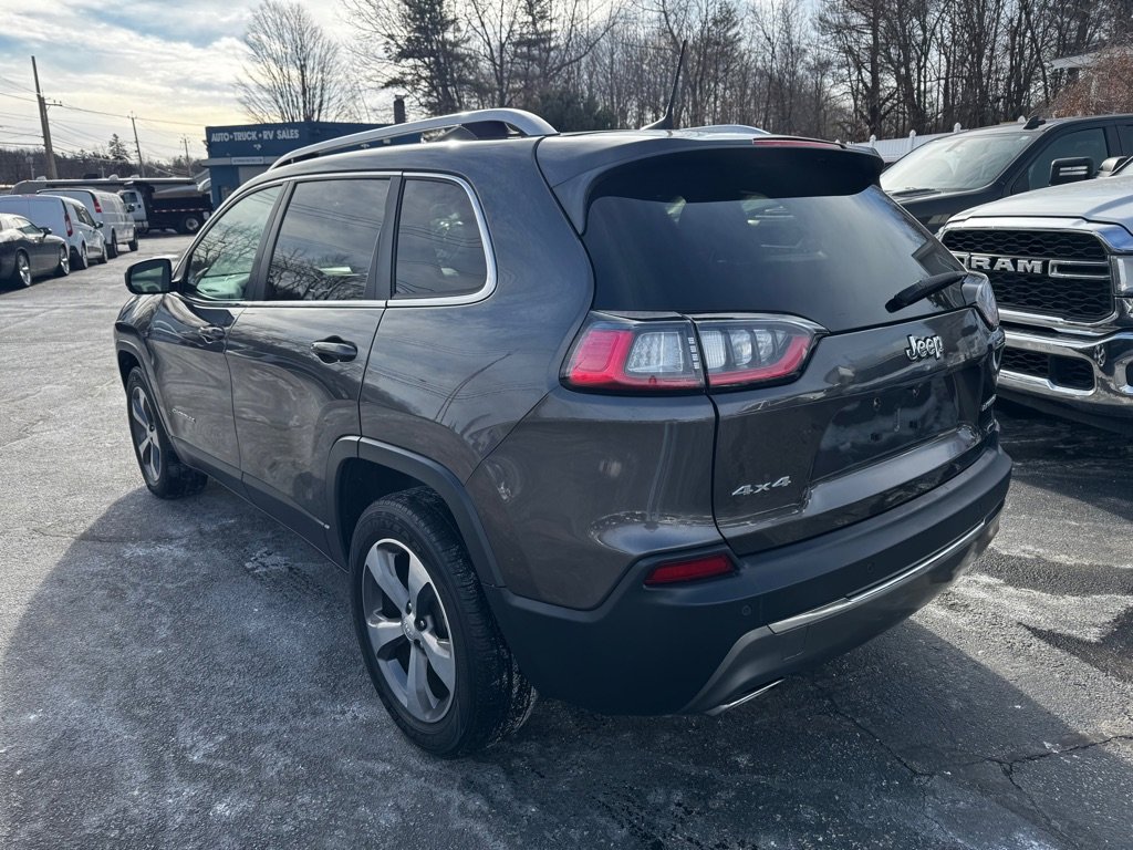 Used 2019 Jeep Cherokee Limited image 4