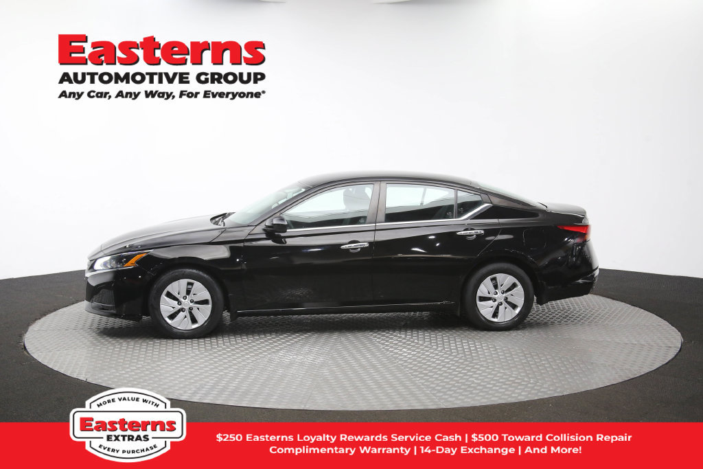 Used 2023 Nissan Altima 2.5 S FWD image 59