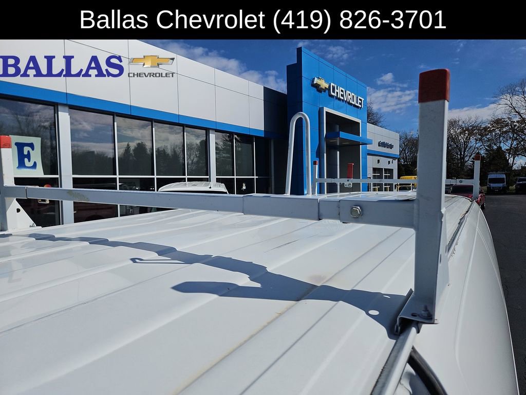 Certified 2015 Chevrolet Express 3500 Extended RWD image 35