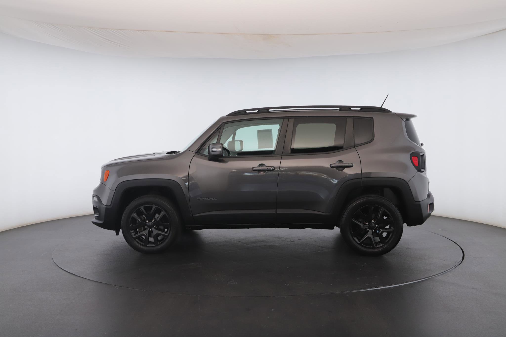 Used 2017 Jeep Renegade Altitude image 19