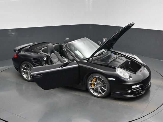 Used 2011 Porsche 911 Turbo S image 19