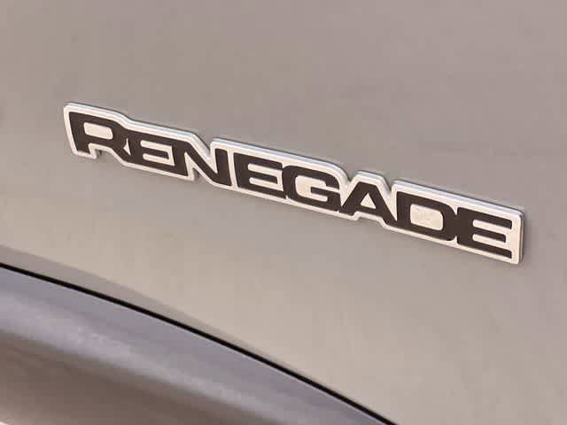 Used 2020 Jeep Renegade Latitude FWD image 8