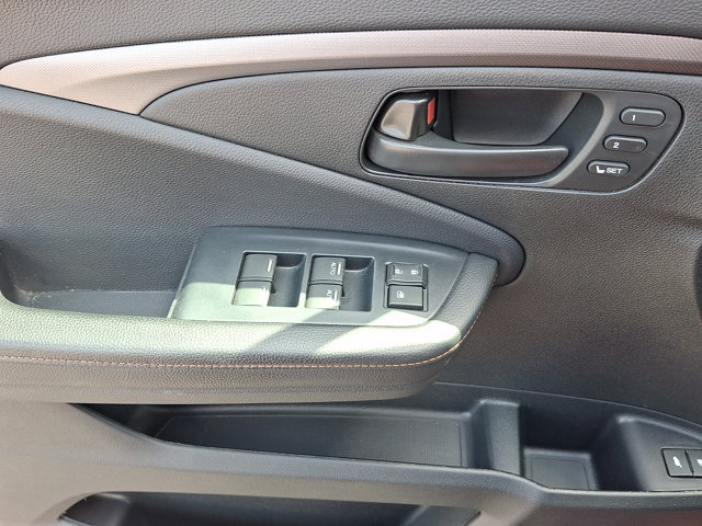 Certified 2023 Honda Passport TrailSport image 14
