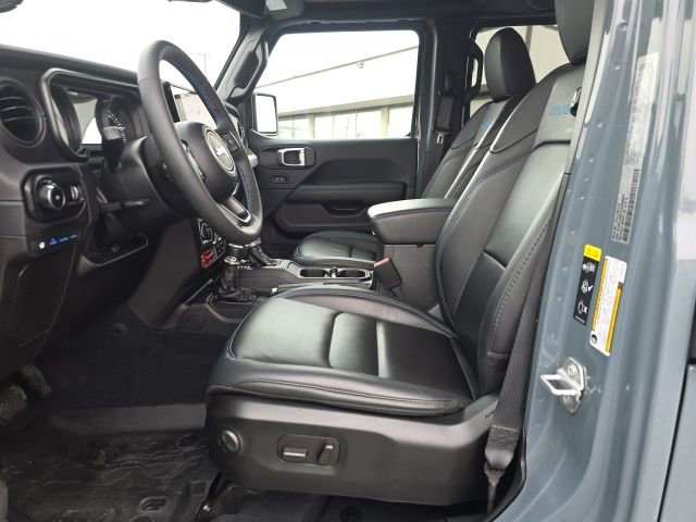 Used 2024 Jeep Wrangler Unlimited Rubicon 4xe w/ Capability Package image 18