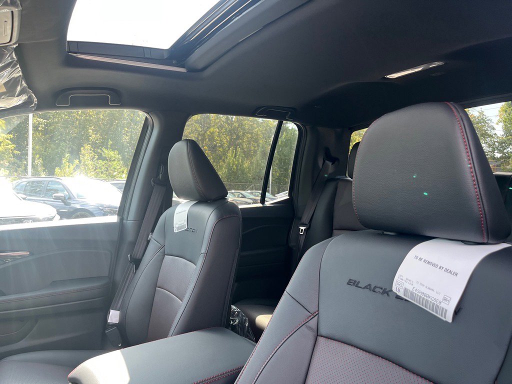 New 2026 Honda Ridgeline Black Edition image 5