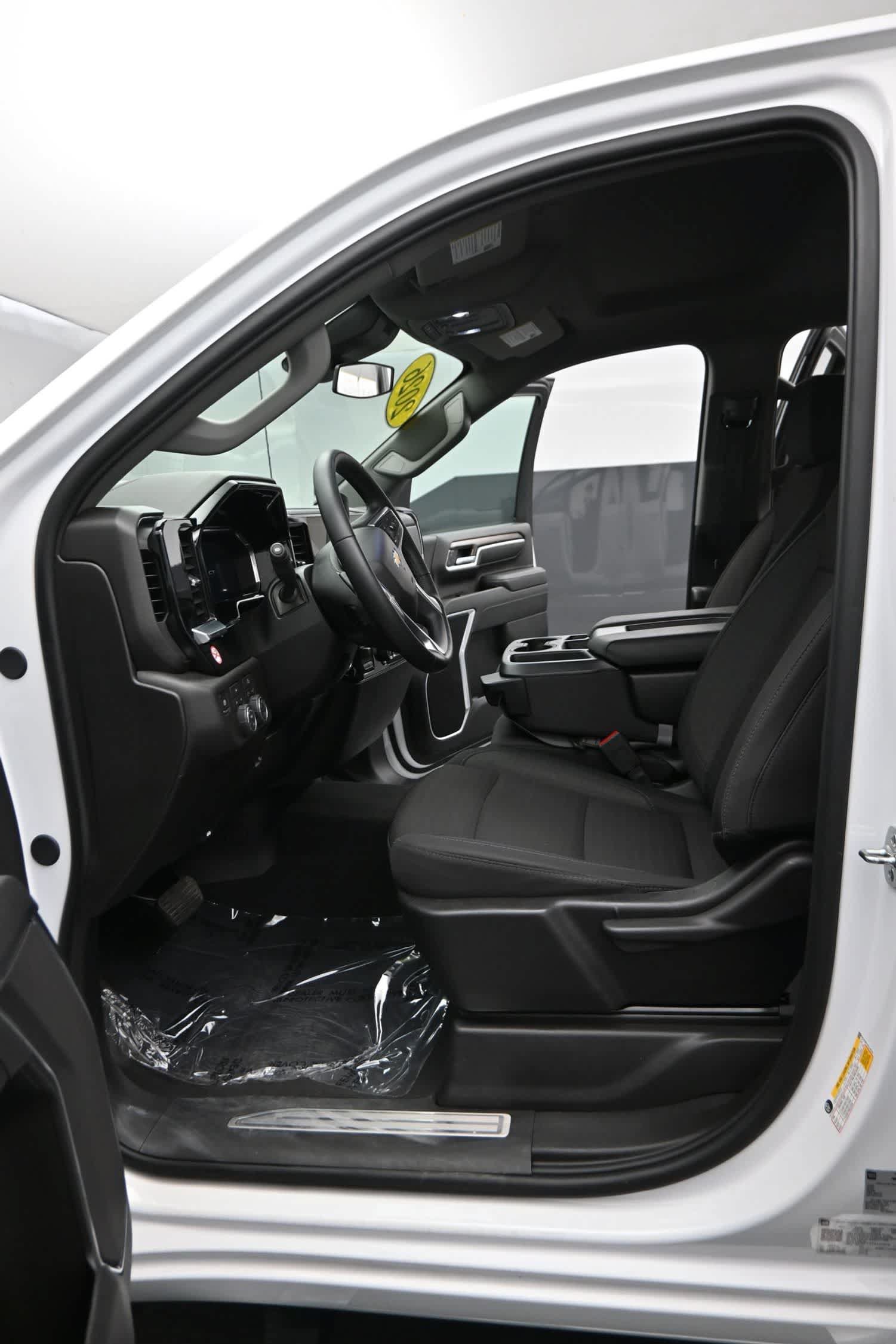 Used 2026 Chevrolet Silverado 2500 LT AWD/4WD image 18