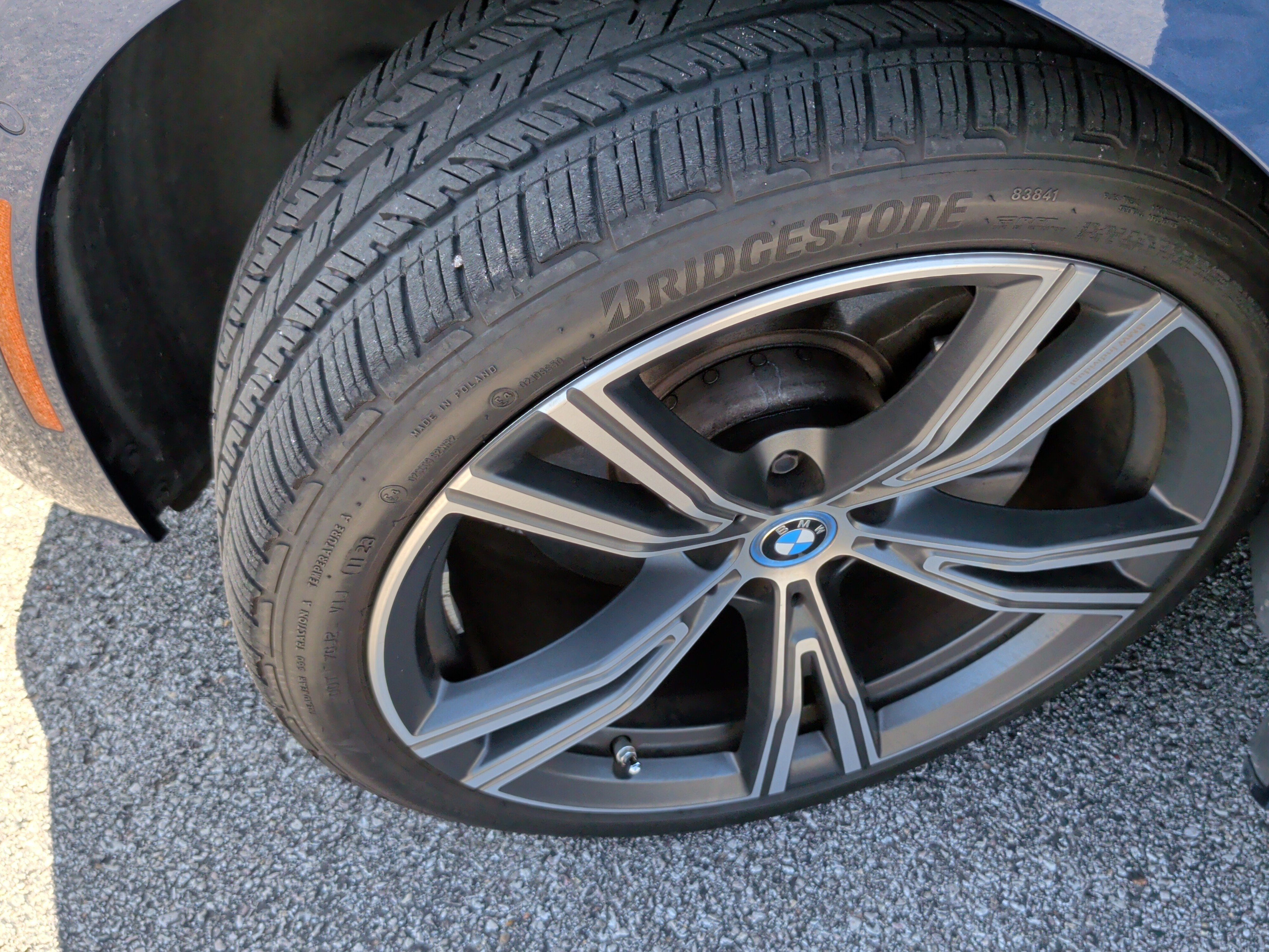 Used 2023 BMW 330e w/ Premium Package RWD image 15