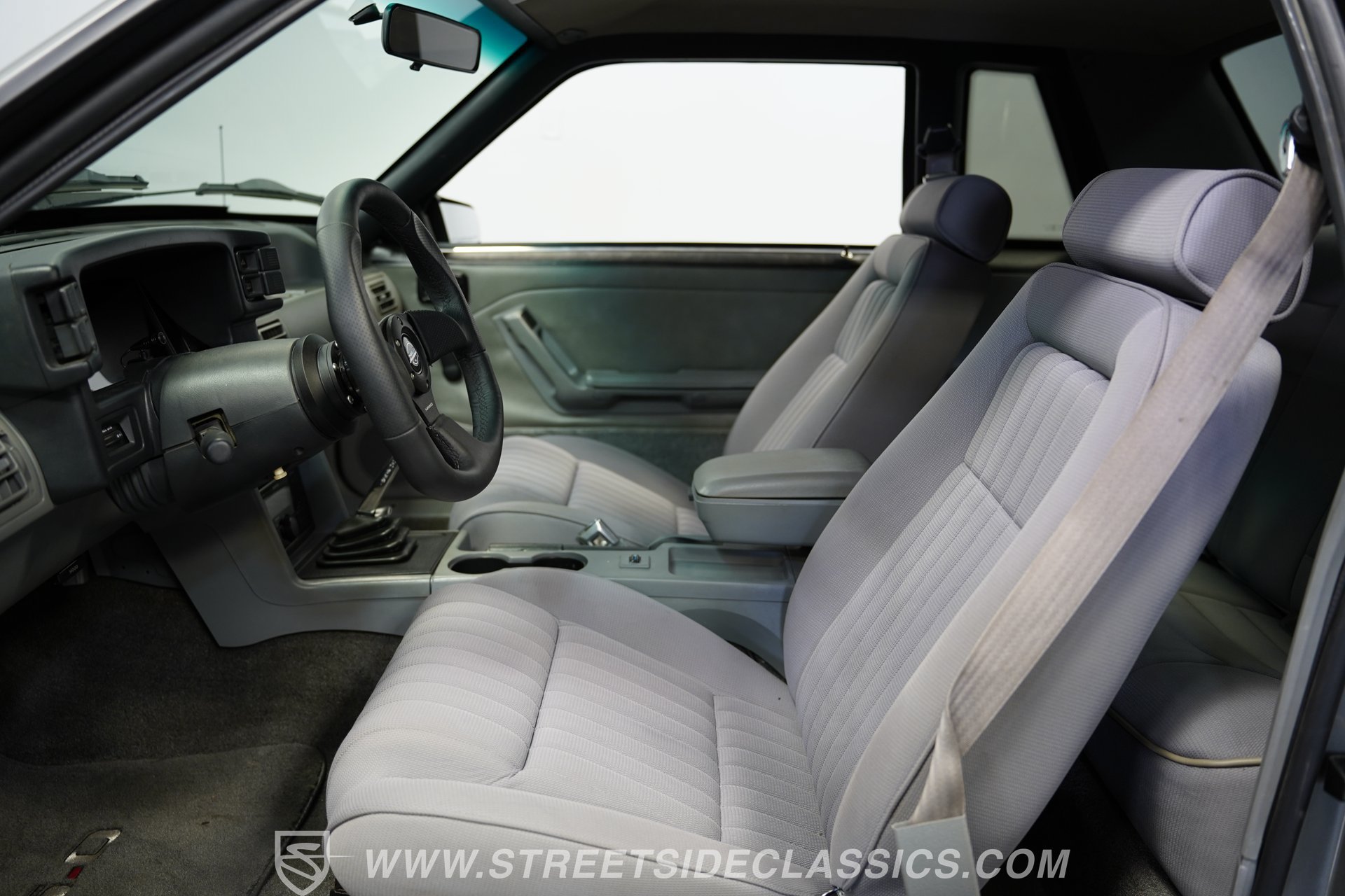 Used 1987 Ford Mustang LX RWD image 34