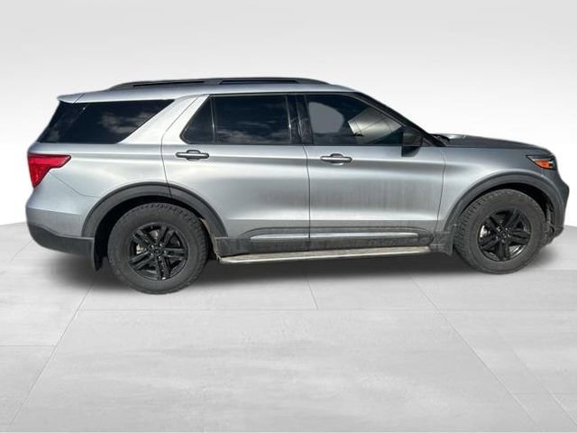 Used 2020 Ford Explorer XLT w/ Comfort Package AWD/4WD image 6