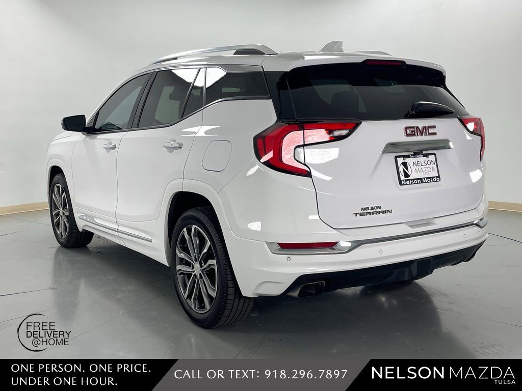 Used 2020 GMC Terrain Denali w/ Denali Premium Package image 8