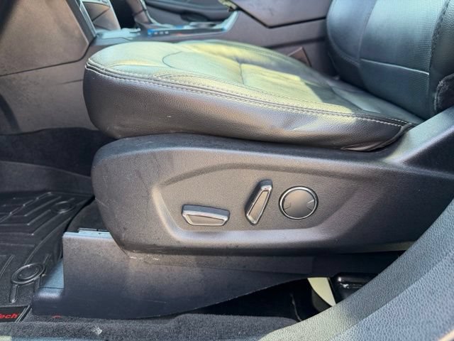 Used 2017 Ford Explorer Limited FWD image 11