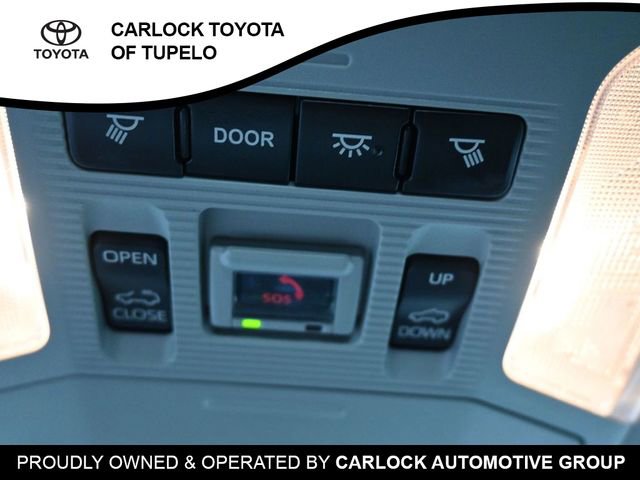 Used 2021 Toyota RAV4 XLE w/ Convenience Package FWD image 26