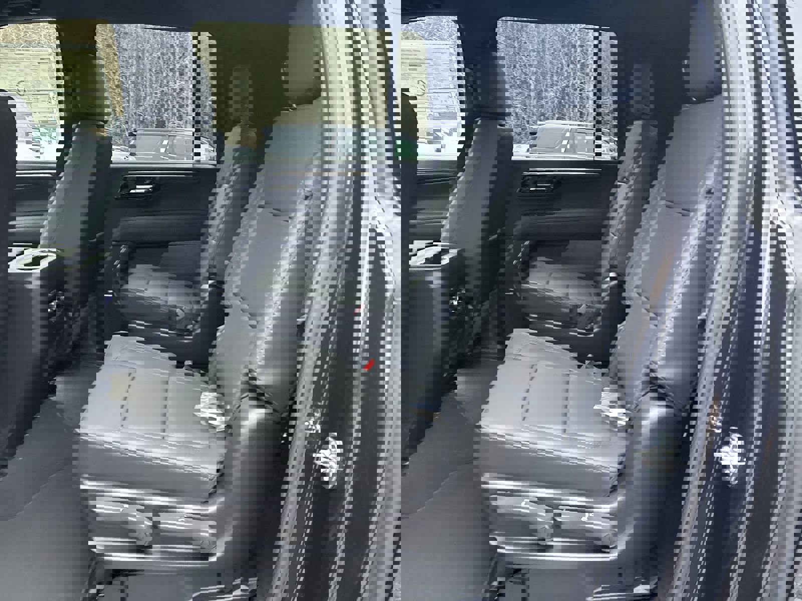 New 2026 Chevrolet Suburban LT w/ Comfort Package image 24