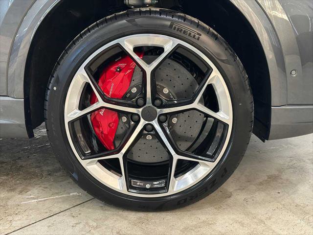 New 2026 Audi RS Q8 performance image 9