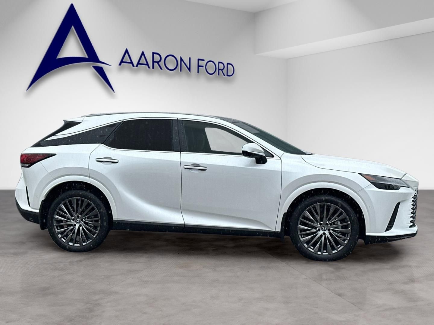 Used 2024 Lexus RX 350 w/ Convenience Package image 6