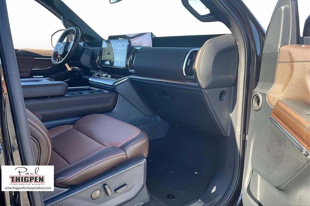 New 2025 Ford Expedition King Ranch image 27
