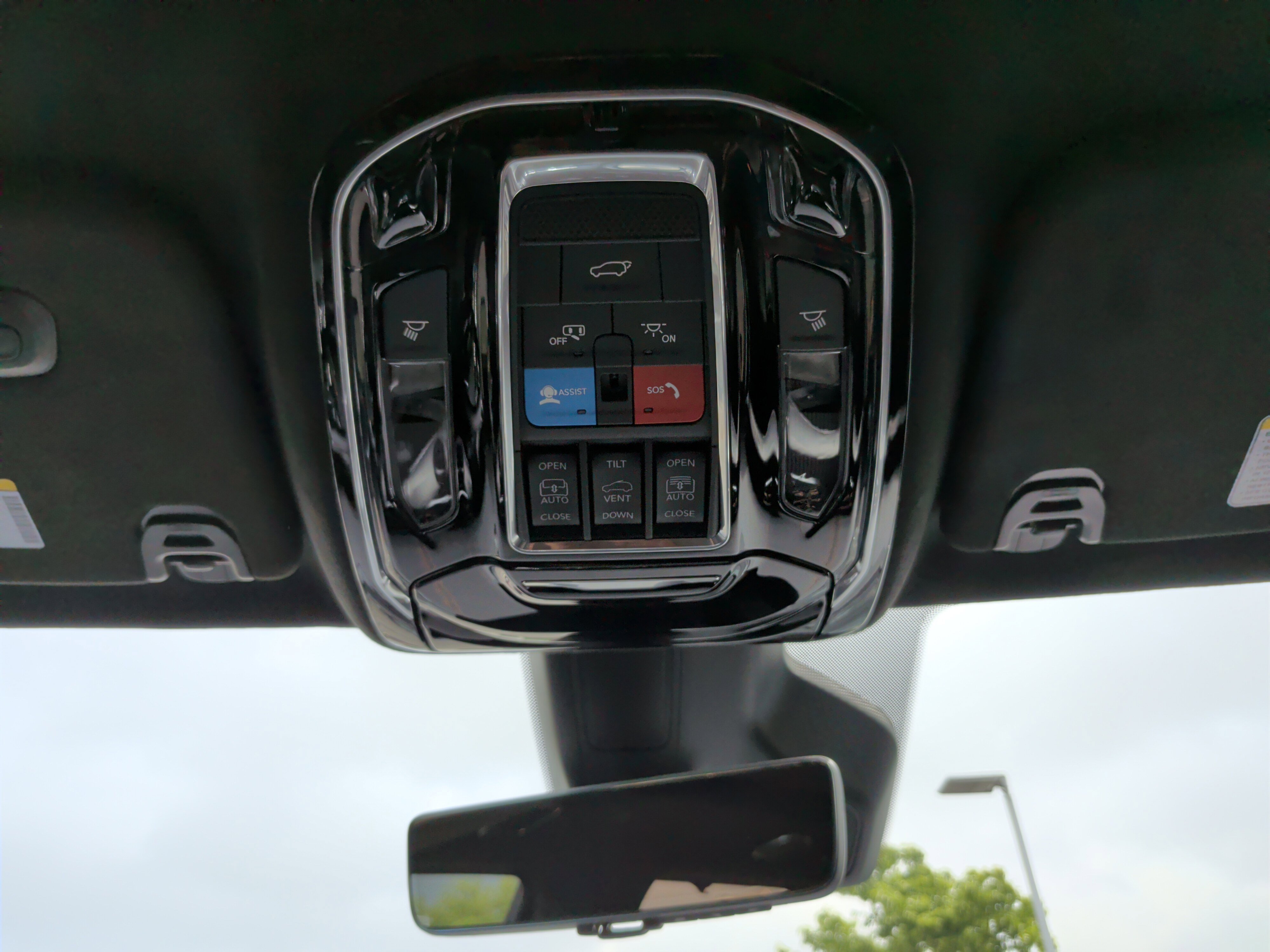 Used 2023 Jeep Grand Wagoneer Series III image 30