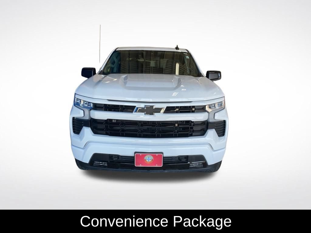 Used 2025 Chevrolet Silverado 1500 RST AWD/4WD image 2