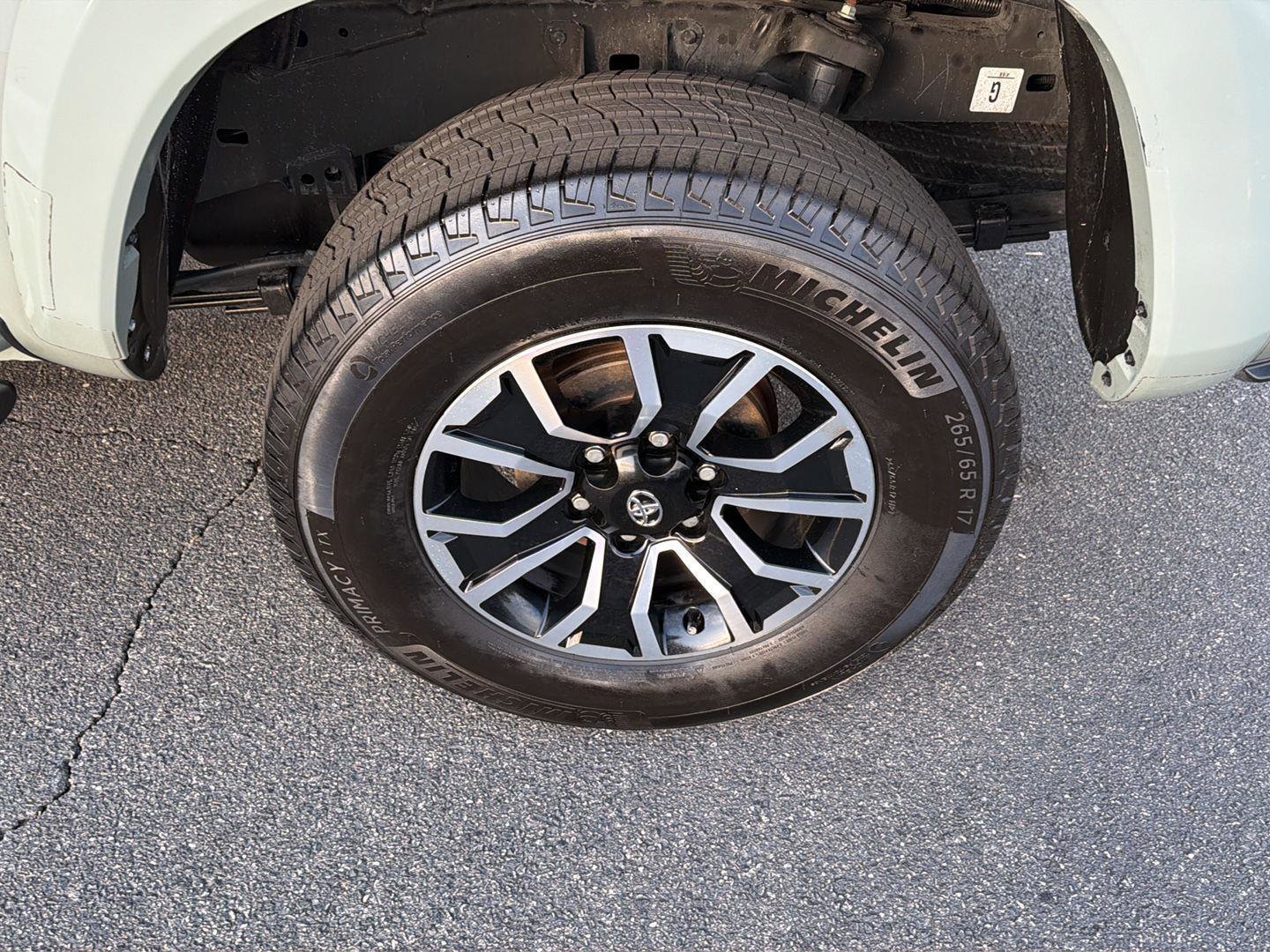 Certified 2023 Toyota Tacoma TRD Sport w/ TRD Premium Sport Package AWD/4WD image 39