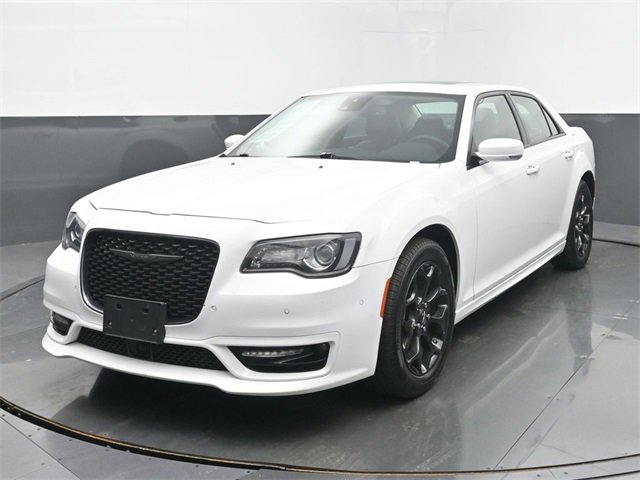 Used 2023 Chrysler 300 Touring L w/ Popular Equipment Group